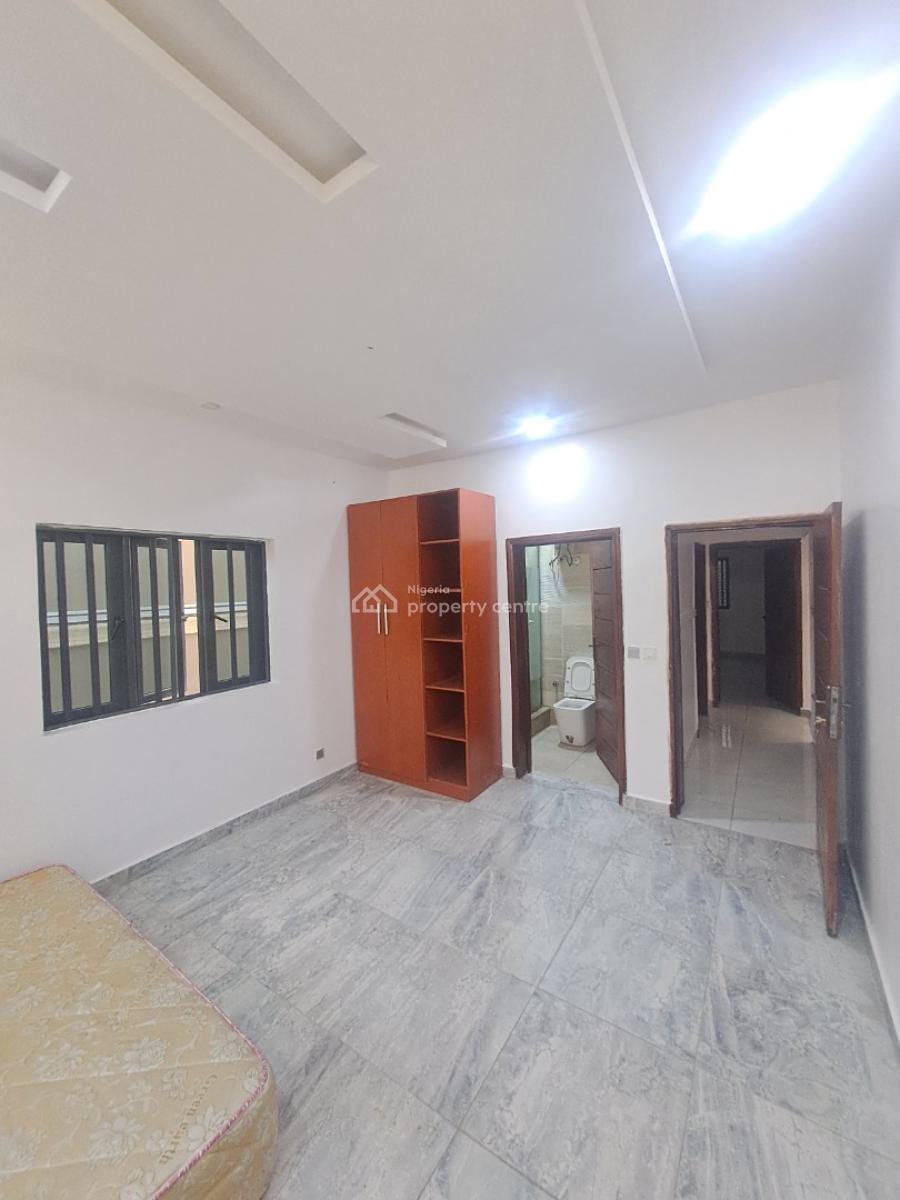 Well Built 2 Bedrooms Apartment in a Gated Estate, Ikate, Lekki, Lagos, Flat / Apartment for Rent