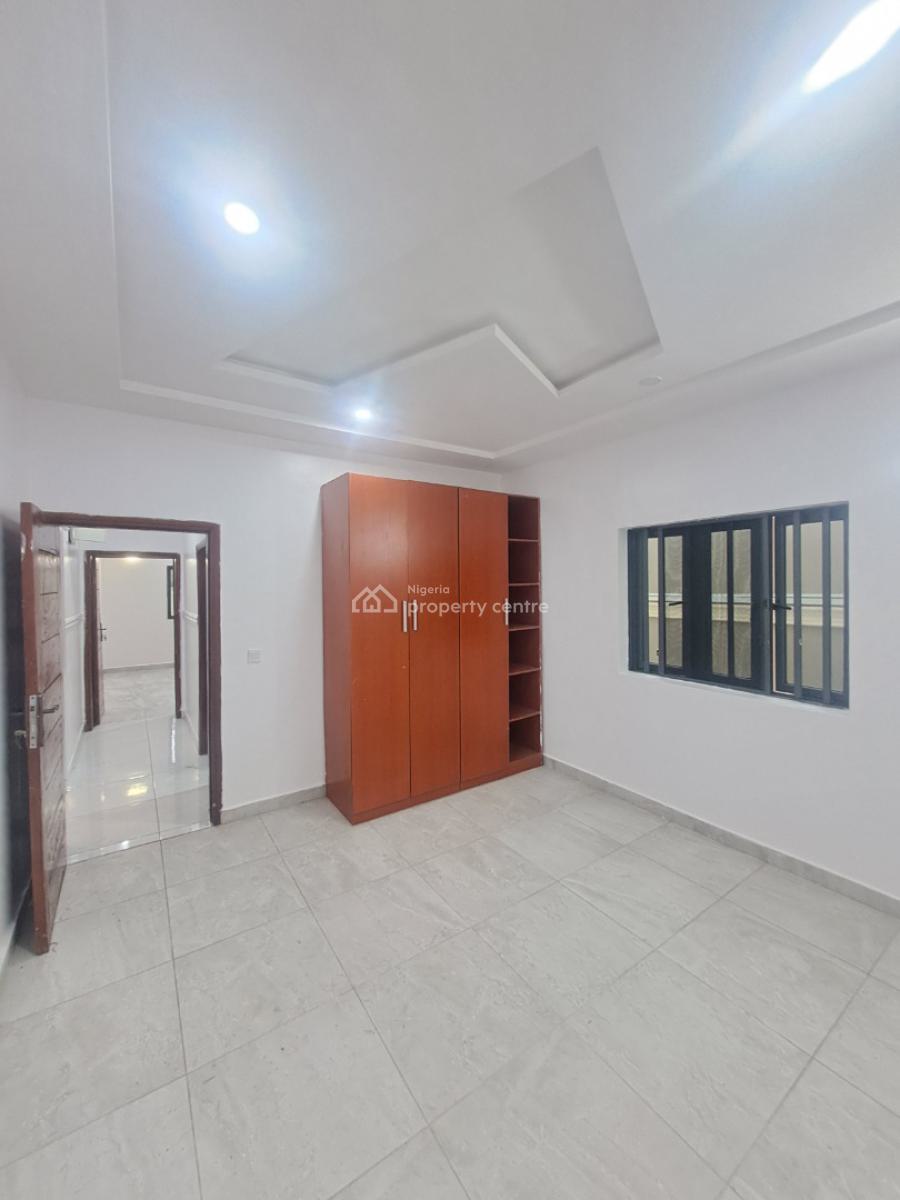 Well Built 2 Bedrooms Apartment in a Gated Estate, Ikate, Lekki, Lagos, Flat / Apartment for Rent