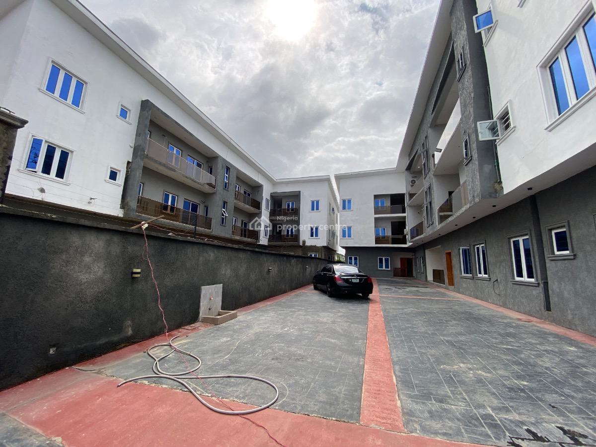 2 Bedroom Apartment, Abraham Estate Area, Lekki Phase 2, Lekki, Lagos, Flat / Apartment for Sale