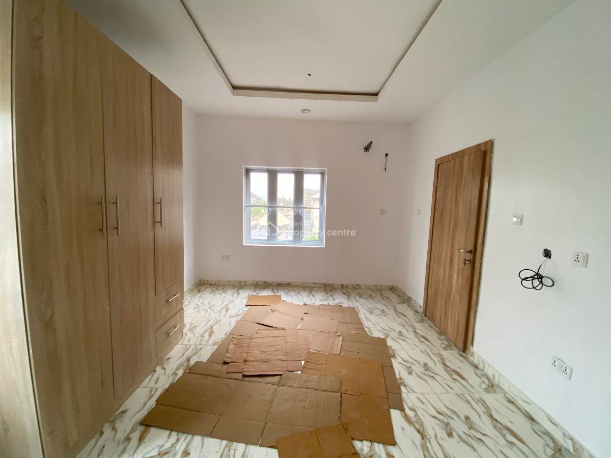 2 Bedroom Apartment, Abraham Estate Area, Lekki Phase 2, Lekki, Lagos, Flat / Apartment for Sale