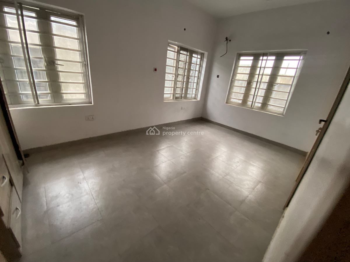 2 Bedroom Apartment, Abraham Estate Area, Lekki Phase 2, Lekki, Lagos, Flat / Apartment for Sale