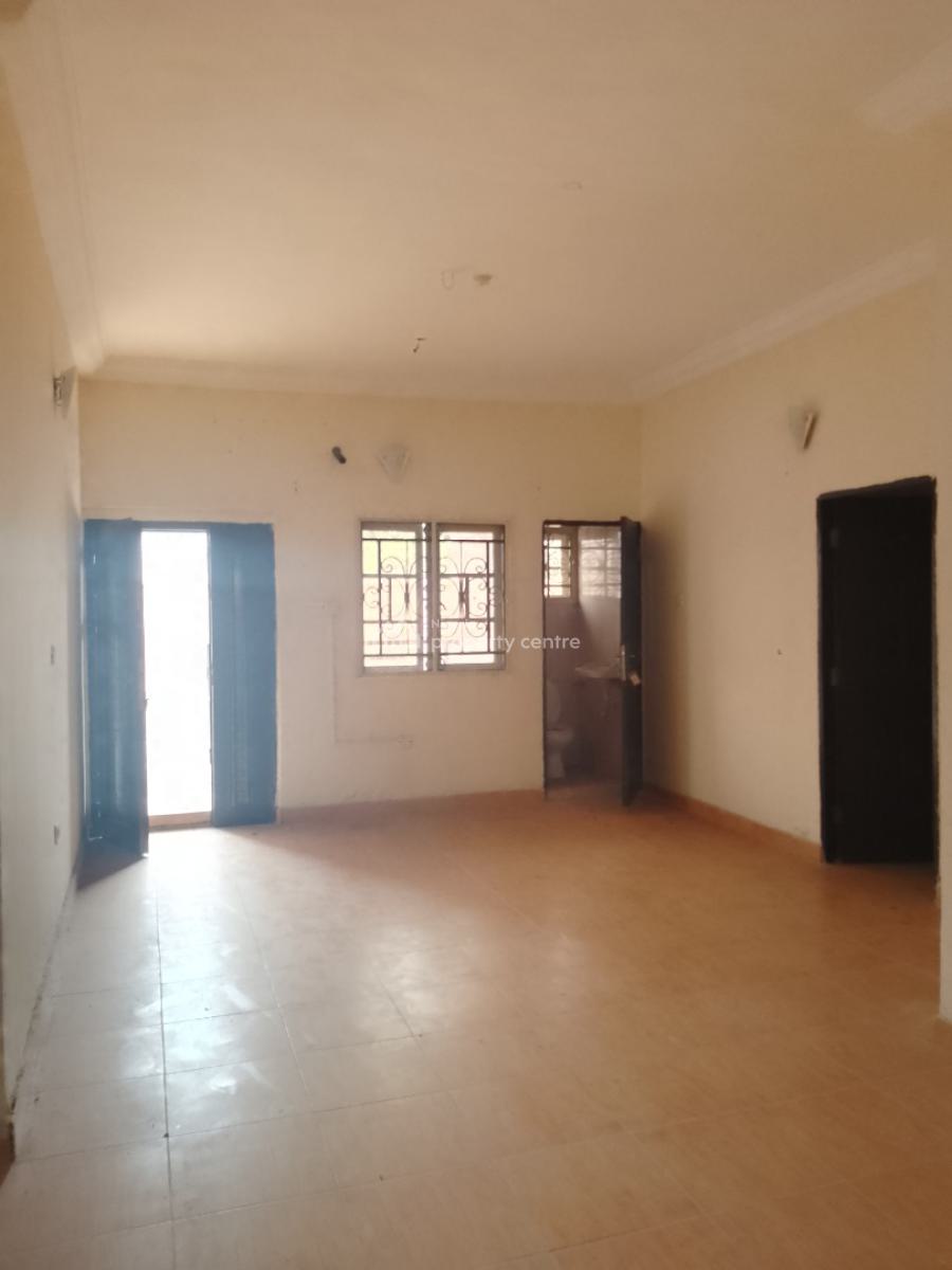 3 Bedroom Flats Ensuite with Spacious Rooms, Opposite Cedarcare Hospital, Ogombo, Ajah, Lagos, Flat / Apartment for Rent