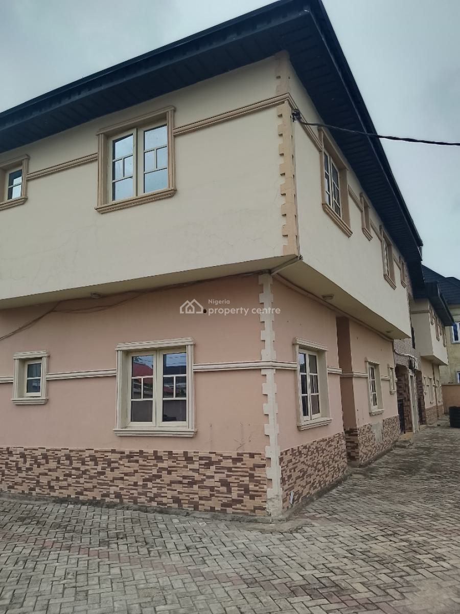 3 Bedroom Flats Ensuite with Spacious Rooms, Opposite Cedarcare Hospital, Ogombo, Ajah, Lagos, Flat / Apartment for Rent