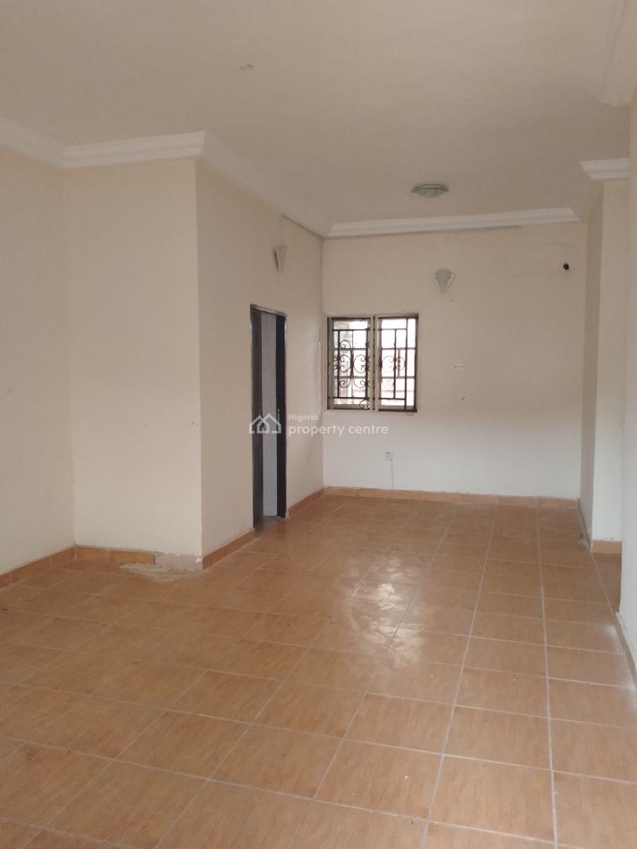 3 Bedroom Flats Ensuite with Spacious Rooms, Opposite Cedarcare Hospital, Ogombo, Ajah, Lagos, Flat / Apartment for Rent