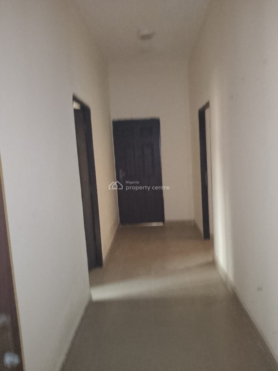 3 Bedroom Flats Ensuite with Spacious Rooms, Opposite Cedarcare Hospital, Ogombo, Ajah, Lagos, Flat / Apartment for Rent