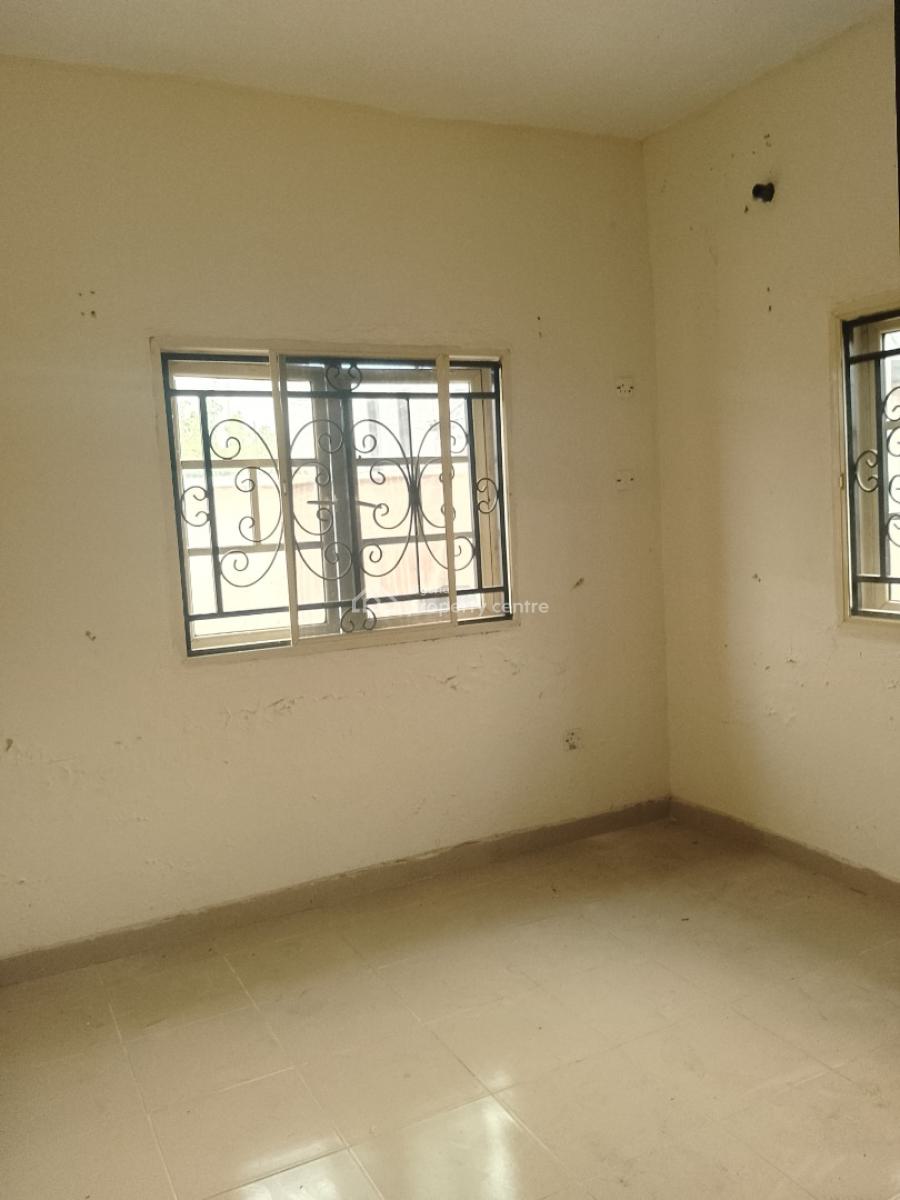 3 Bedroom Flats Ensuite with Spacious Rooms, Opposite Cedarcare Hospital, Ogombo, Ajah, Lagos, Flat / Apartment for Rent
