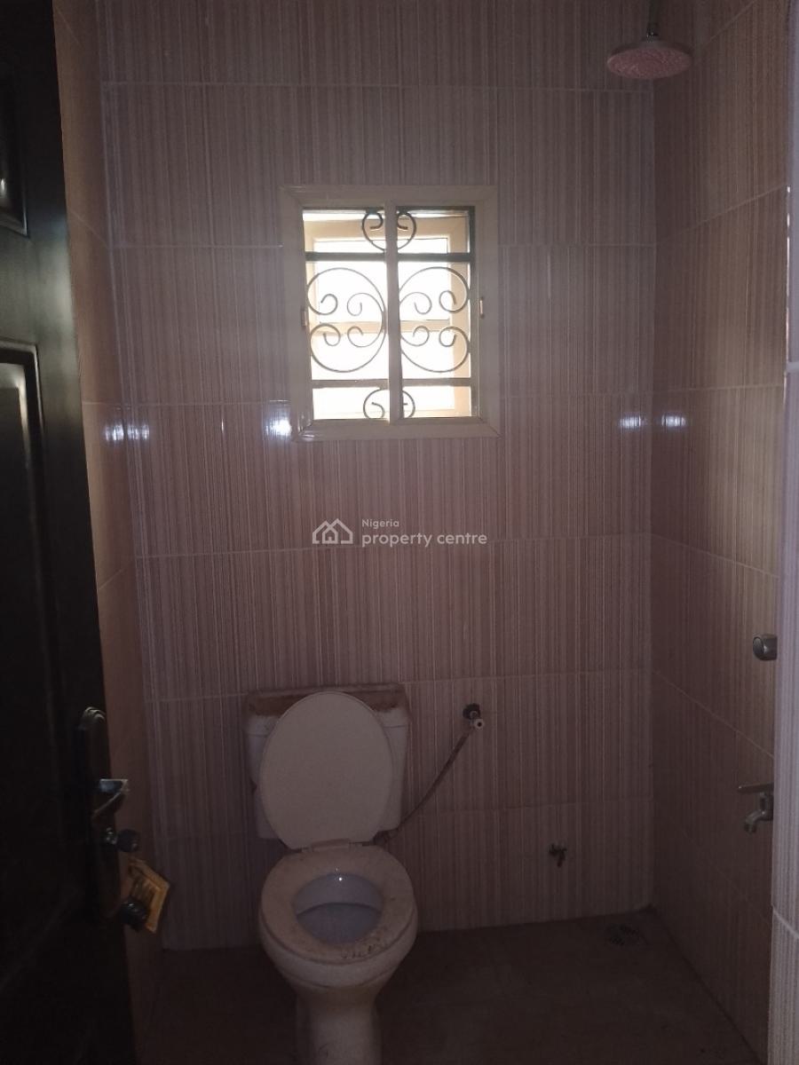 3 Bedroom Flats Ensuite with Spacious Rooms, Opposite Cedarcare Hospital, Ogombo, Ajah, Lagos, Flat / Apartment for Rent