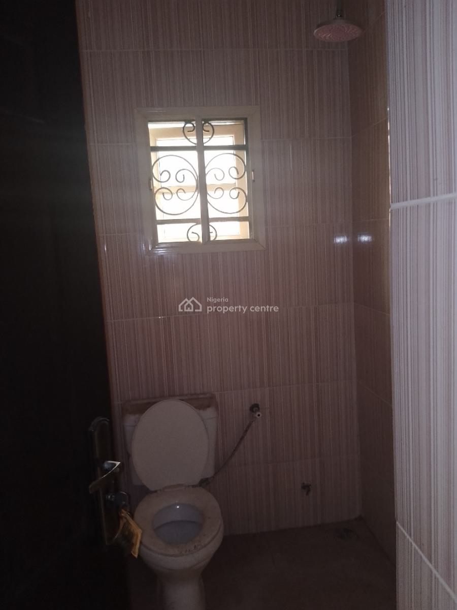 3 Bedroom Flats Ensuite with Spacious Rooms, Opposite Cedarcare Hospital, Ogombo, Ajah, Lagos, Flat / Apartment for Rent