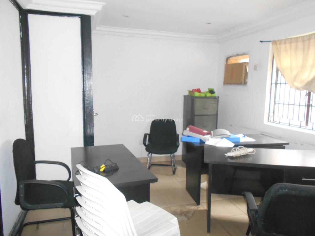 3-bedroom Office Space, Salvation Road, Opebi, Ikeja, Lagos, Office Space for Rent