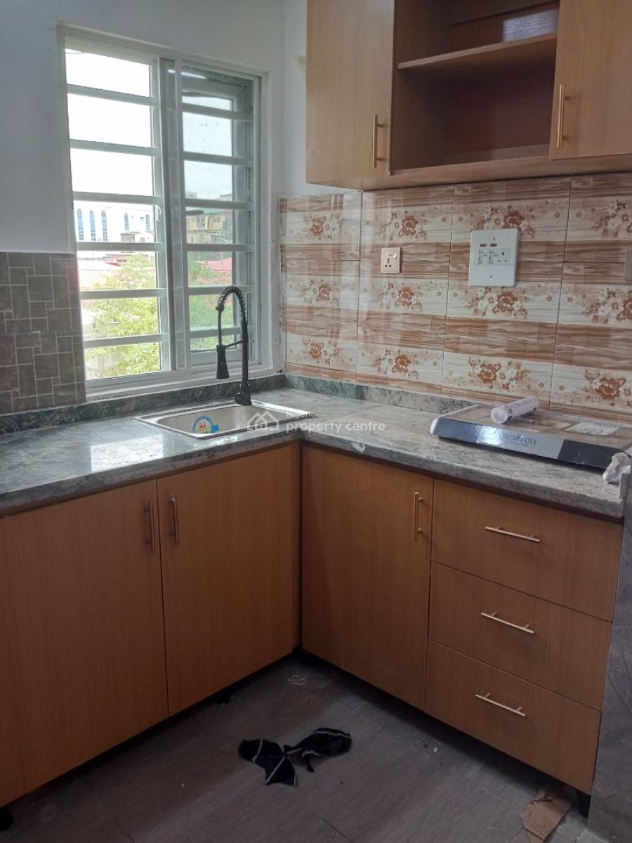 Furnished 2 Bedrooms Flat, Allen, Ikeja, Lagos, Flat / Apartment for Rent