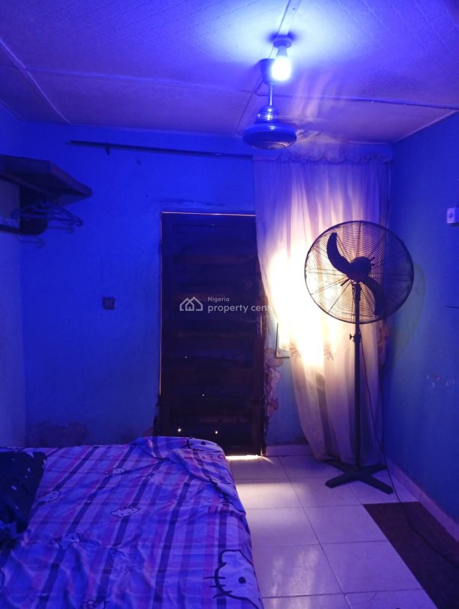2 Bedroom Apartments, Ejigbo, Lagos, Flat / Apartment for Rent