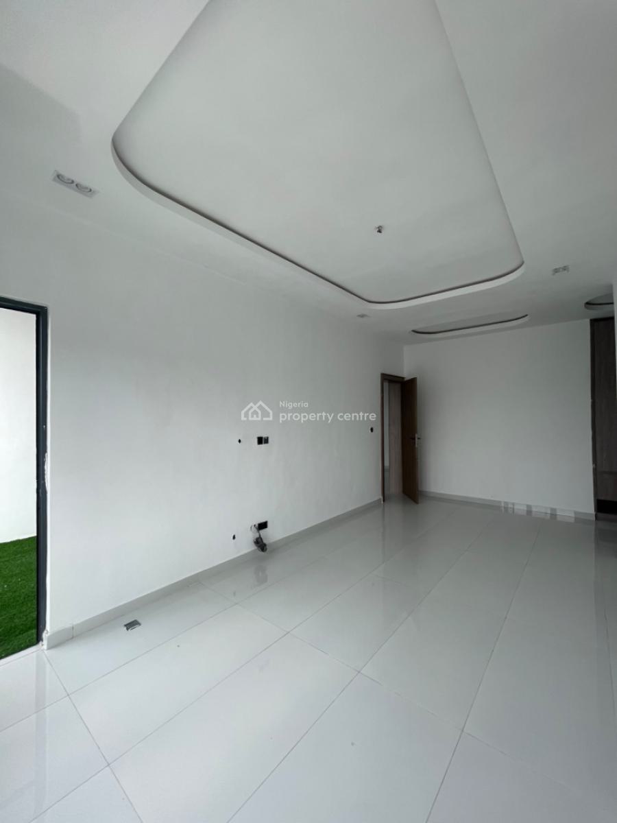Luxury Newly Built 4 Bedroom Maisonette with Gym, Bq and Swimming Pool, Lekki Phase 1, Lekki, Lagos, Flat / Apartment for Rent