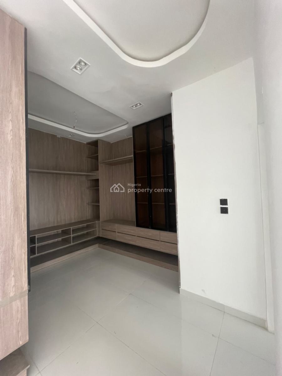 Luxury Newly Built 4 Bedroom Maisonette with Gym, Bq and Swimming Pool, Lekki Phase 1, Lekki, Lagos, Flat / Apartment for Rent