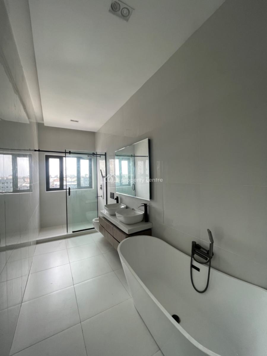 Luxury Newly Built 4 Bedroom Maisonette with Gym, Bq and Swimming Pool, Lekki Phase 1, Lekki, Lagos, Flat / Apartment for Rent