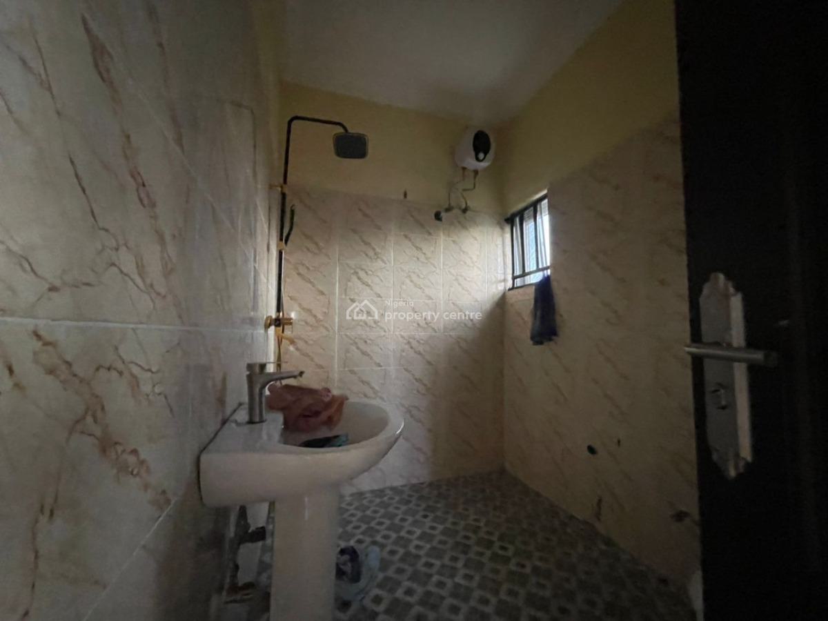 Newly Built 4 Bedroom Flat, World Bank, Owerri West, Imo, Flat / Apartment for Rent