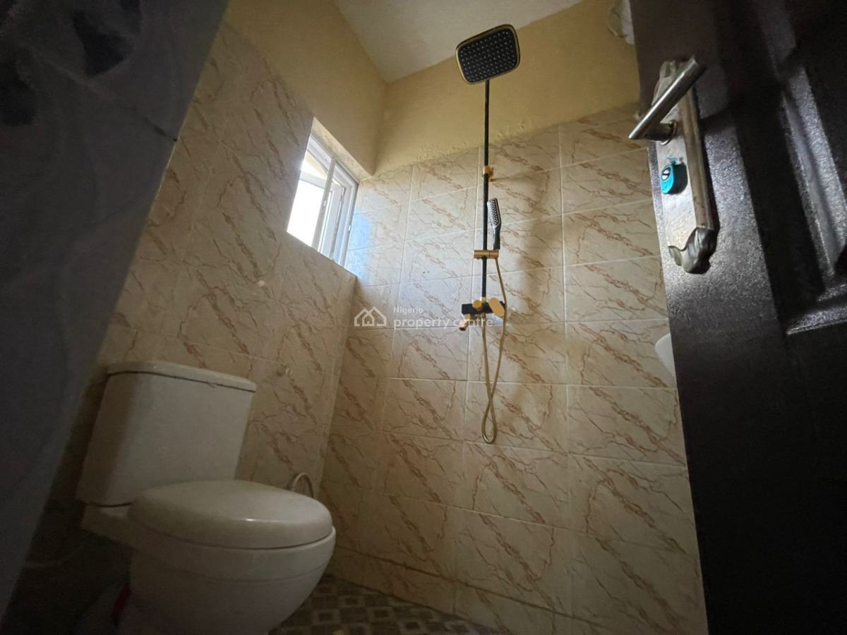 Newly Built 4 Bedroom Flat, World Bank, Owerri West, Imo, Flat / Apartment for Rent