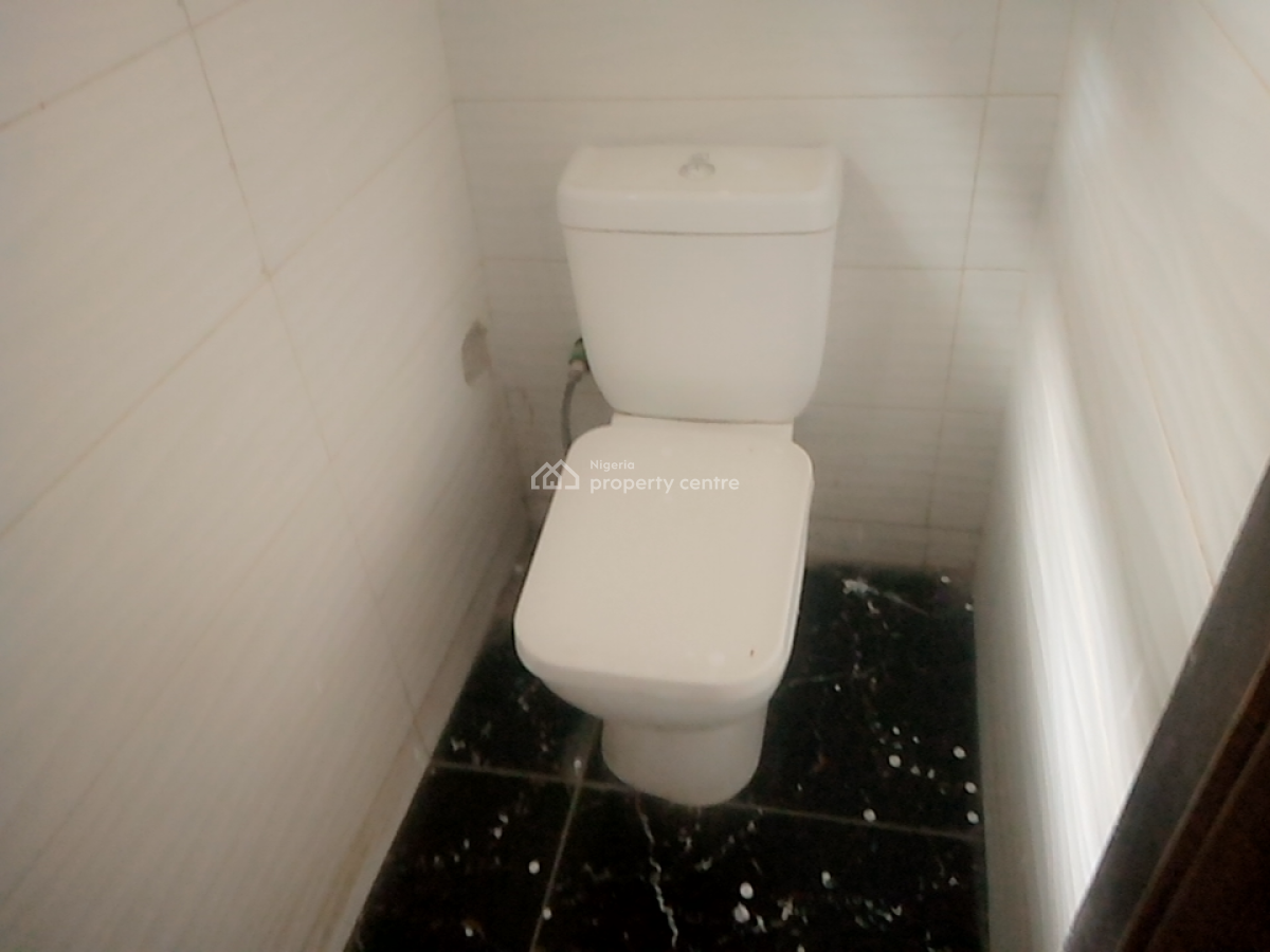 a Neatly and Massively Built 5 Bedroom Fully Detached Duplex and a Bq, Osapa, Lekki, Lagos, Detached Duplex for Rent
