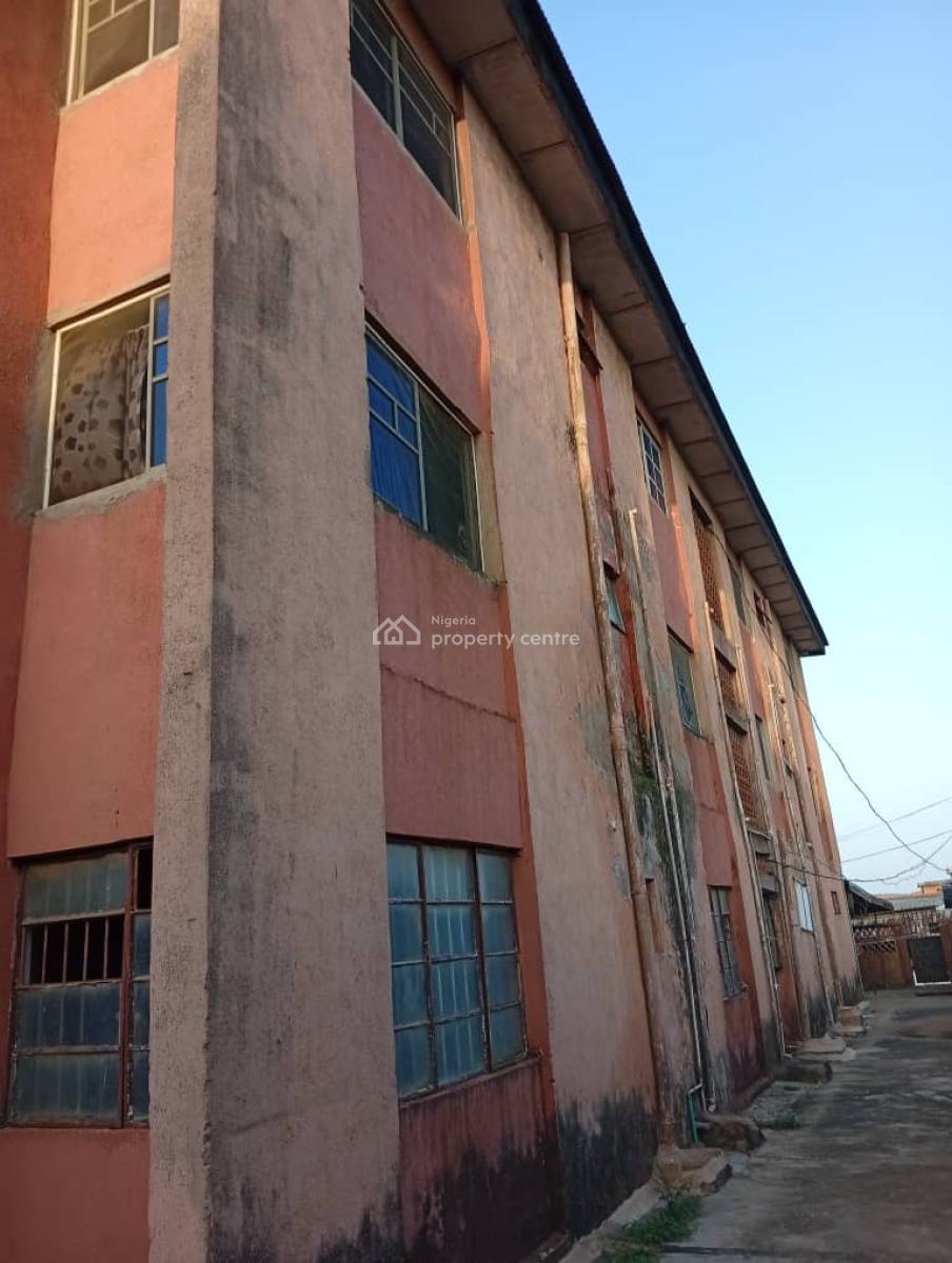 a 6nos 3bedroom Flat, Car Wash Busttop, Ijegun, Ikotun, Lagos, Block of Flats for Sale