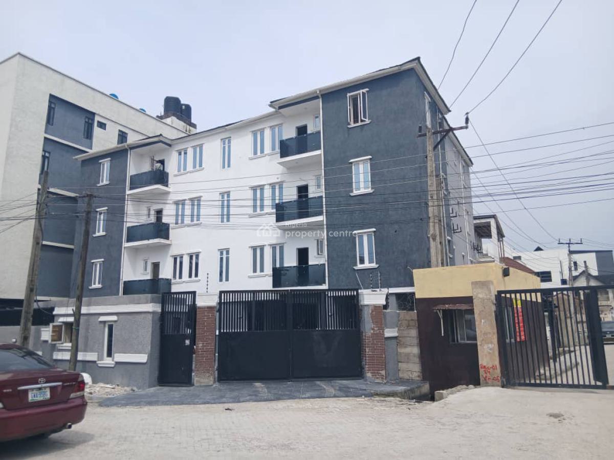 Massive 1 Bedroom Apartment, Lekki, Lagos, Mini Flat (room and Parlour) for Rent