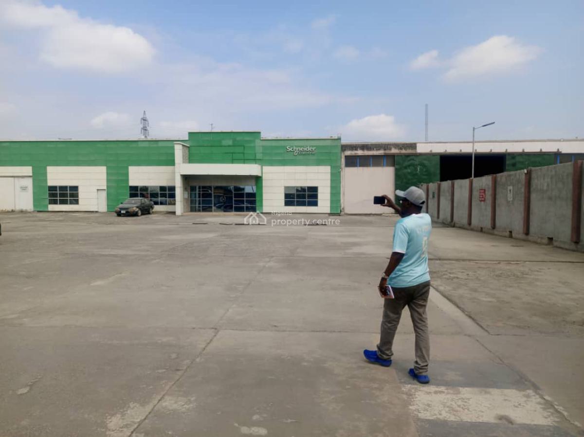 Office Warehouse Premises, Off Oba Akran Ikeja Lagos, Ikeja, Lagos, Office Space for Rent