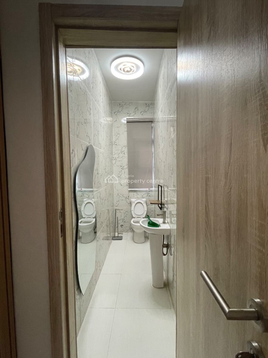 Lovely 2 Bedroom Furnished Apartment, Chevron Road., Lekki Phase 2, Lekki, Lagos, Flat / Apartment for Sale