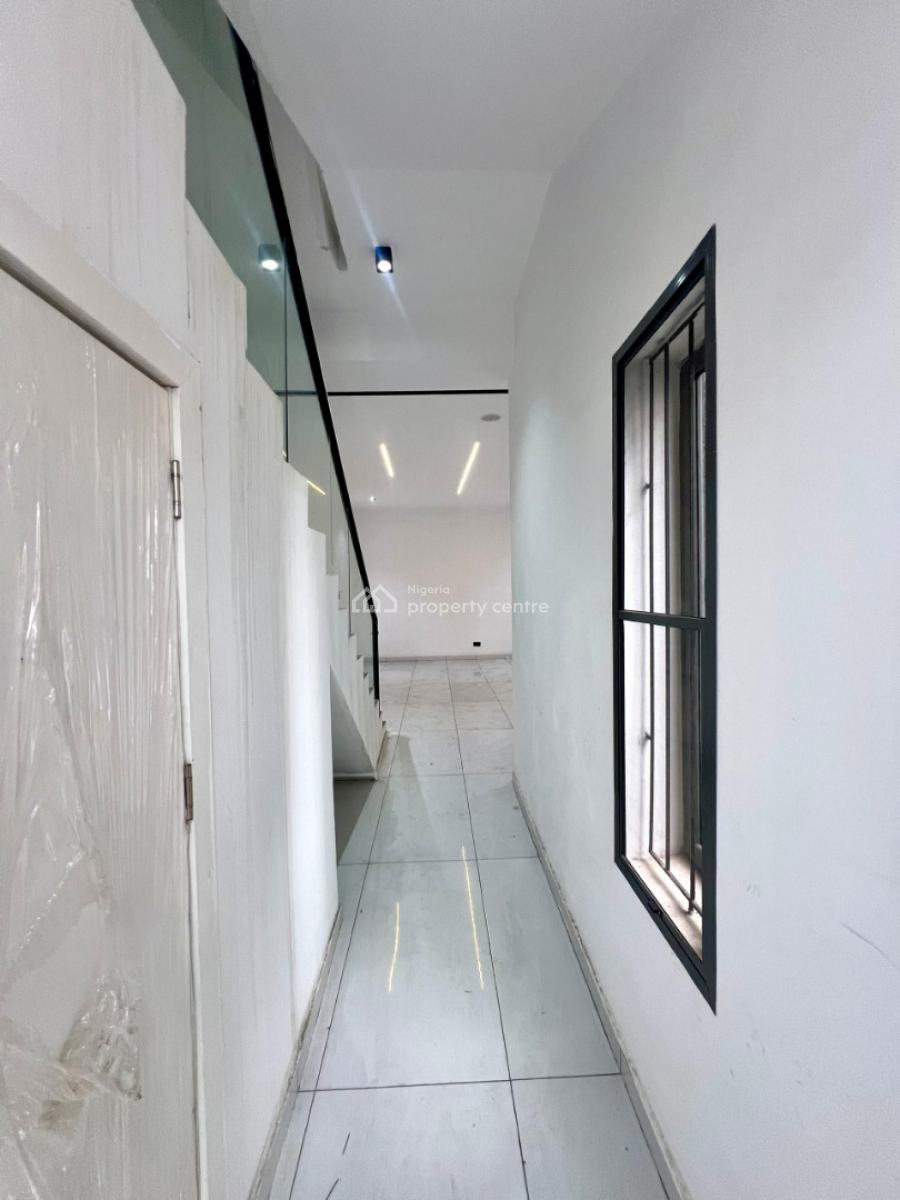 Beautiful 4 Bedroom Terrace Duplex, Lekki Phase 1, Lekki, Lagos, Terraced Duplex for Sale