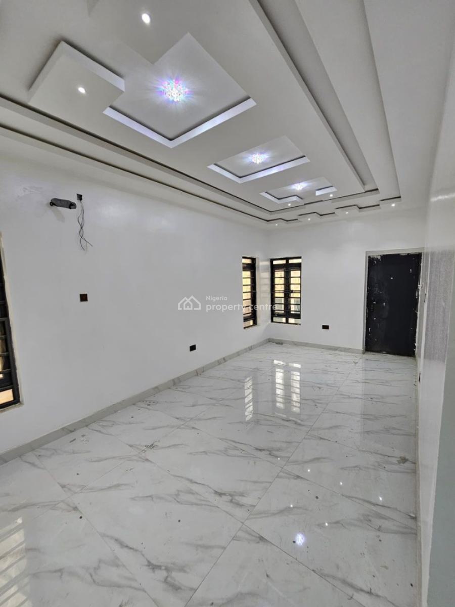 Classic 5 Bedroom Detached Duplex with Bq, Omole Phase 2, Ikeja, Lagos, Detached Duplex for Sale
