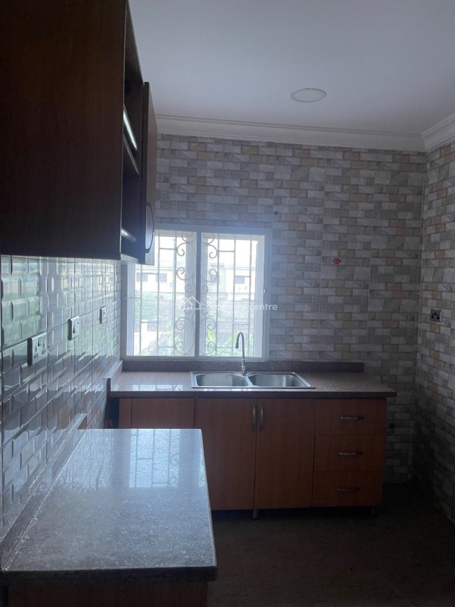 Superb 3 Bedroom Apartment, Alakuko, Abule Egba, Agege, Lagos, Flat / Apartment for Rent