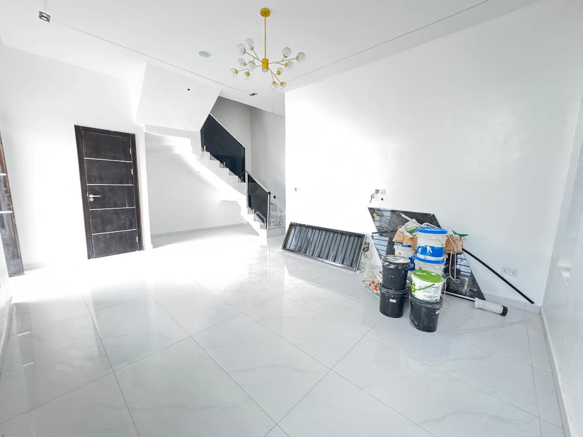 Fantastic 4 Bedroom Semi Detached Duplex, Orchid Road, Lekki, Lagos, Detached Duplex for Sale