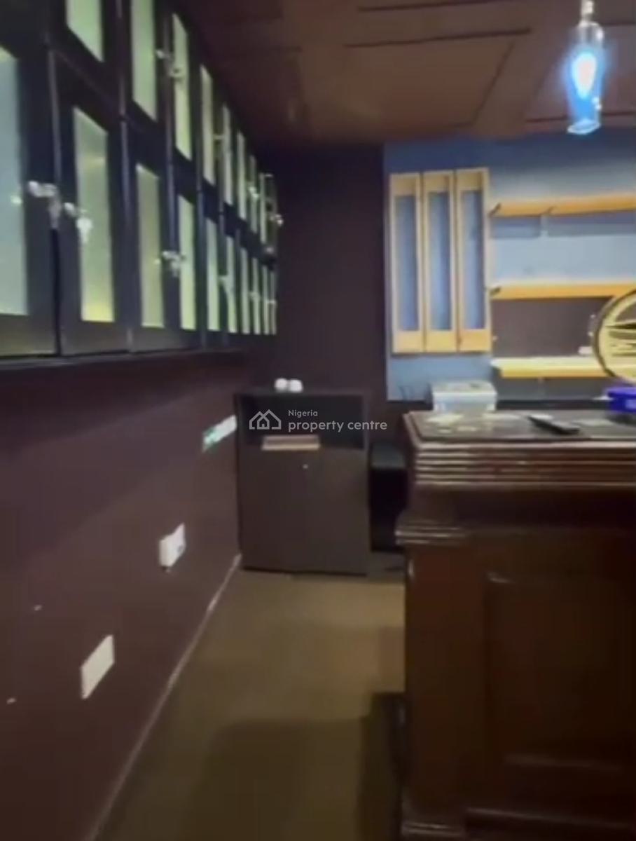 Fully Functional Hotel, Wuse 2, Abuja, Hotel / Guest House for Rent