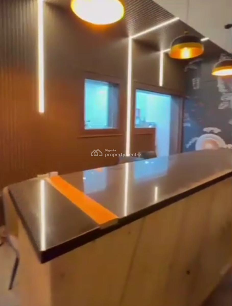 Fully Functional Hotel, Wuse 2, Abuja, Hotel / Guest House for Rent