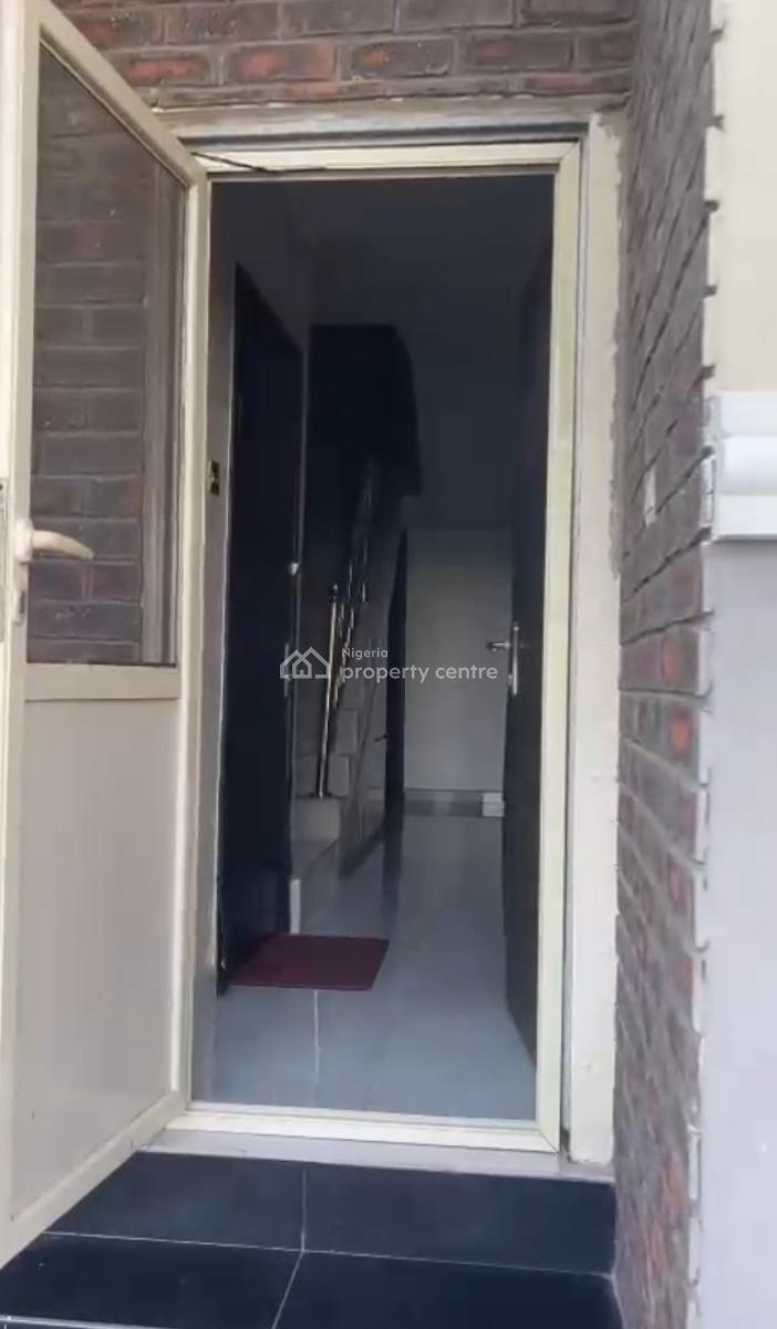 Distress Spacious 4 Bedrooms Semi Detached Duplex with B/q & a.c, Sapphire Garden Estate, Awoyaya, Ibeju Lekki, Lagos, Semi-detached Duplex for Sale