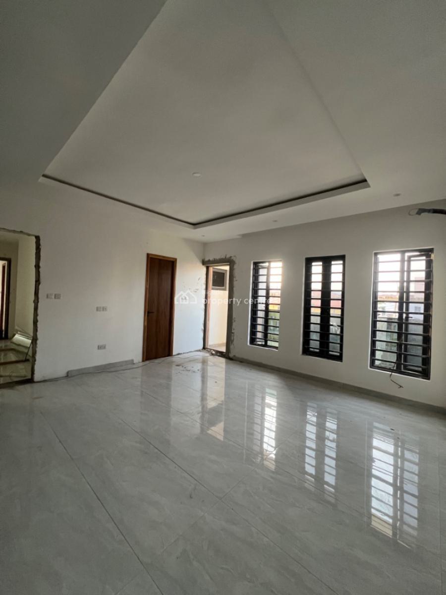 Luxury 4 Bedroom Apartment with Excellent Facilities, Block 2, Seed Road, Ikate, Lekki, Lagos, Flat / Apartment for Sale