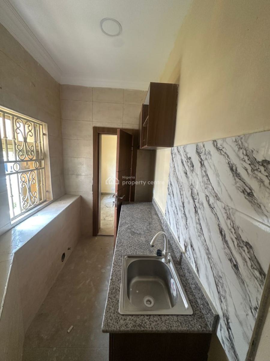 Spacious 4 Bedroom Detached House with a Spacious Compound & Bq, Lekki, Lagos, Detached Duplex for Rent