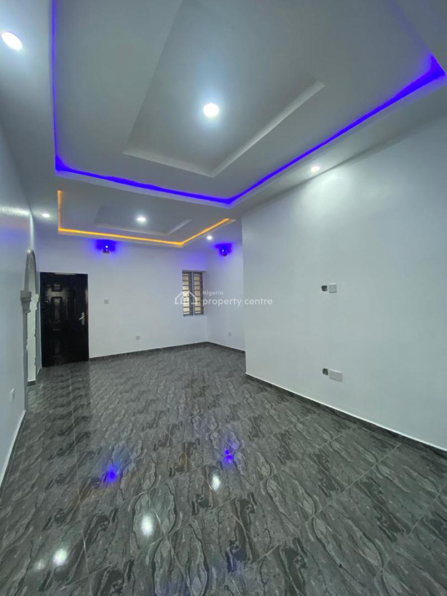 Brand New 2 Bedrooms Luxury Apartment, Ogombo, Ajah, Lagos, Flat / Apartment for Rent