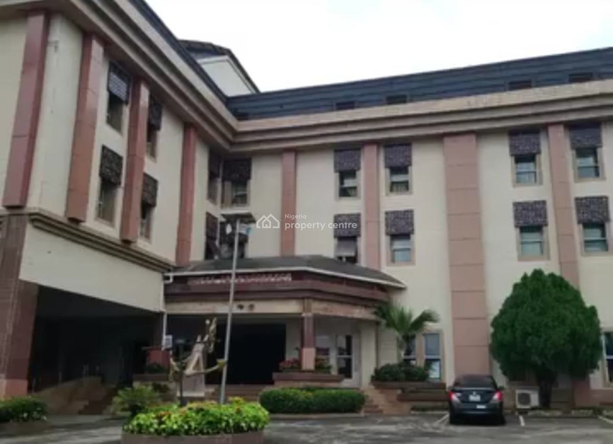 120 Rooms Hotel, Gwarinpa, Abuja, Hotel / Guest House for Rent