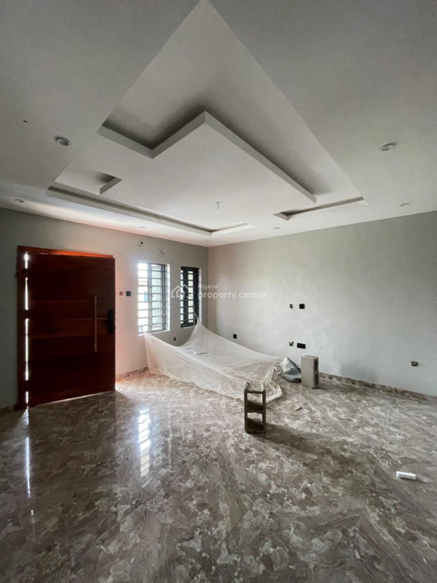 Luxurious 2 Bedroom Apartment, Surulere, Lagos, Flat / Apartment for Sale