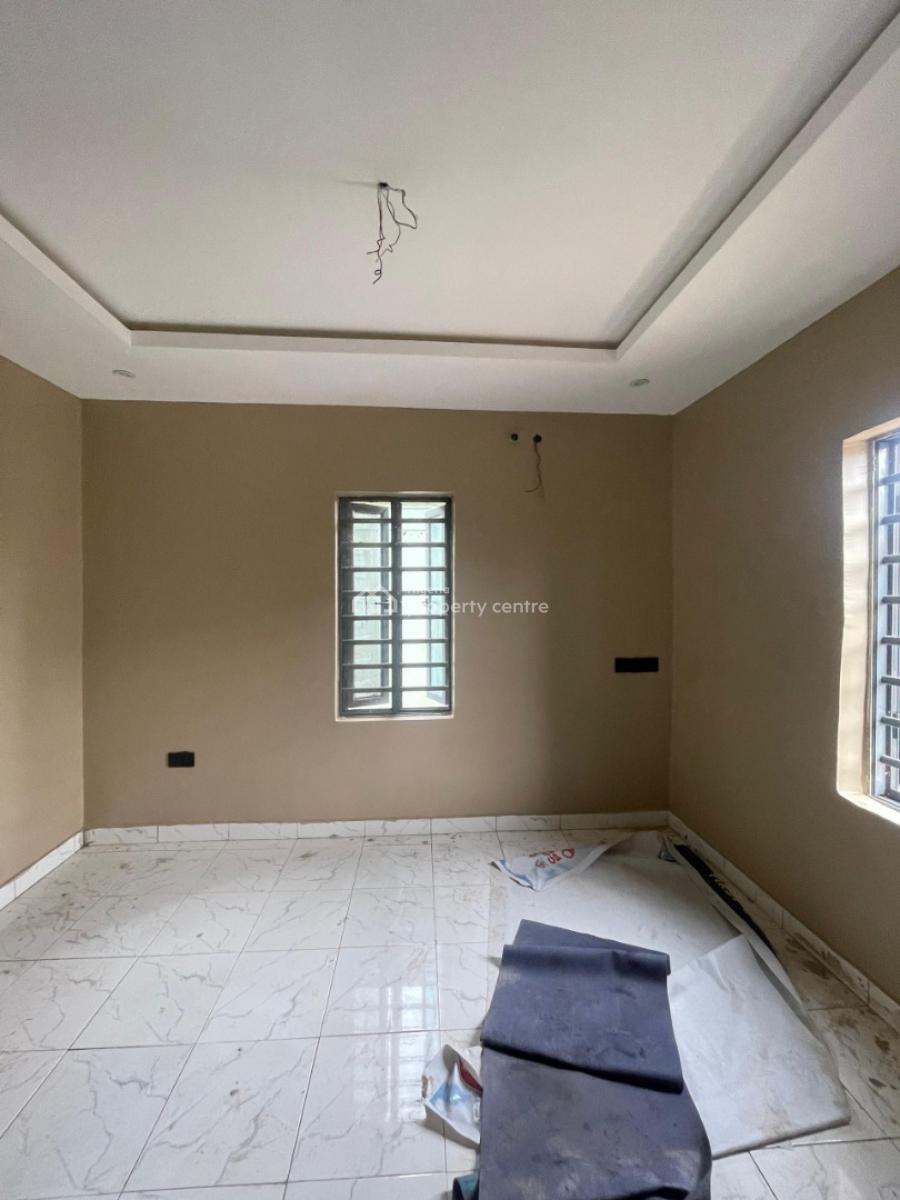 Luxurious 2 Bedroom Apartment, Surulere, Lagos, Flat / Apartment for Sale