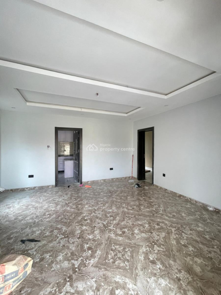 Luxurious 1 Bedroom Apartment, Surulere, Surulere, Lagos, Mini Flat (room and Parlour) for Sale
