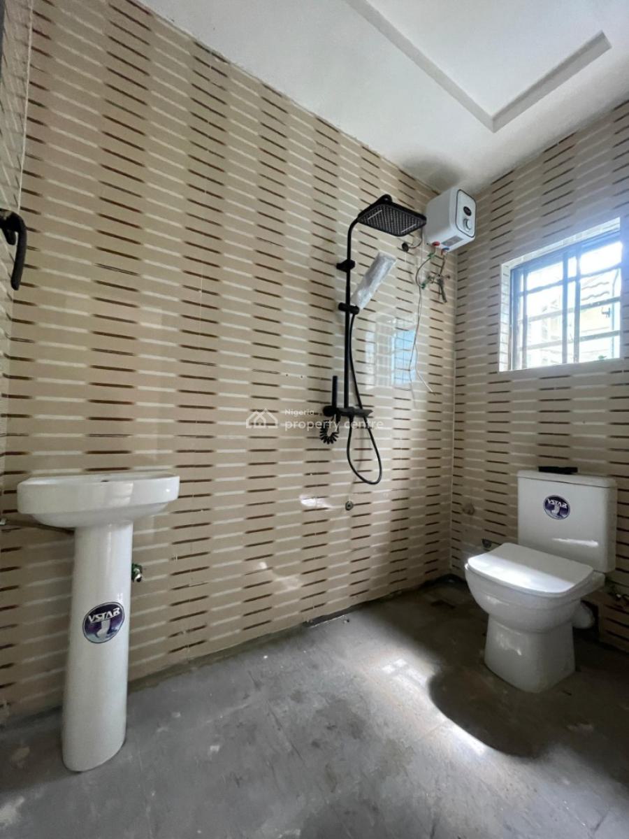 Luxurious 1 Bedroom Apartment, Surulere, Surulere, Lagos, Mini Flat (room and Parlour) for Sale