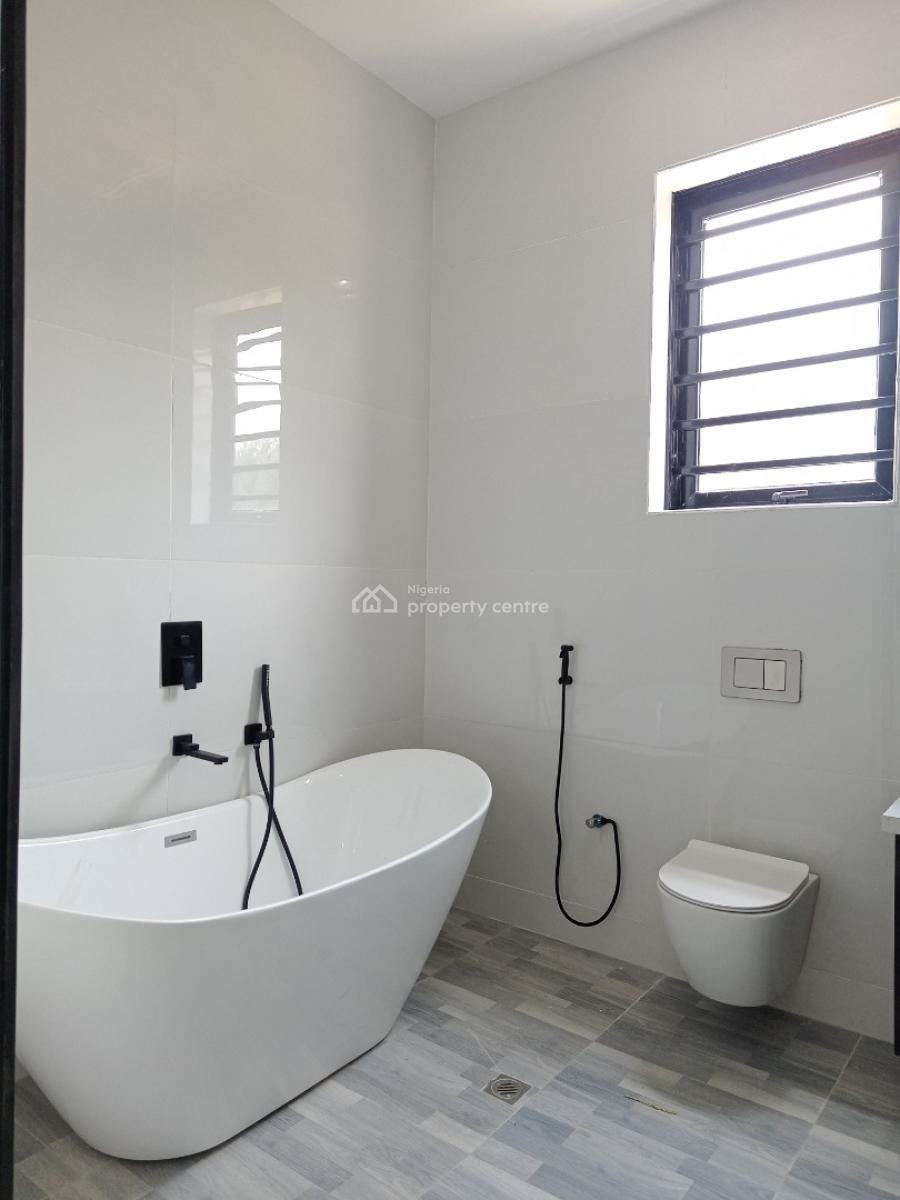 Exquisitely Built and Contemporary Finished 5 Bedroom Detached House, Lekky County Homes Megamound Estate, Lekki Phase 2, Lekki, Lagos, Detached Duplex for Sale