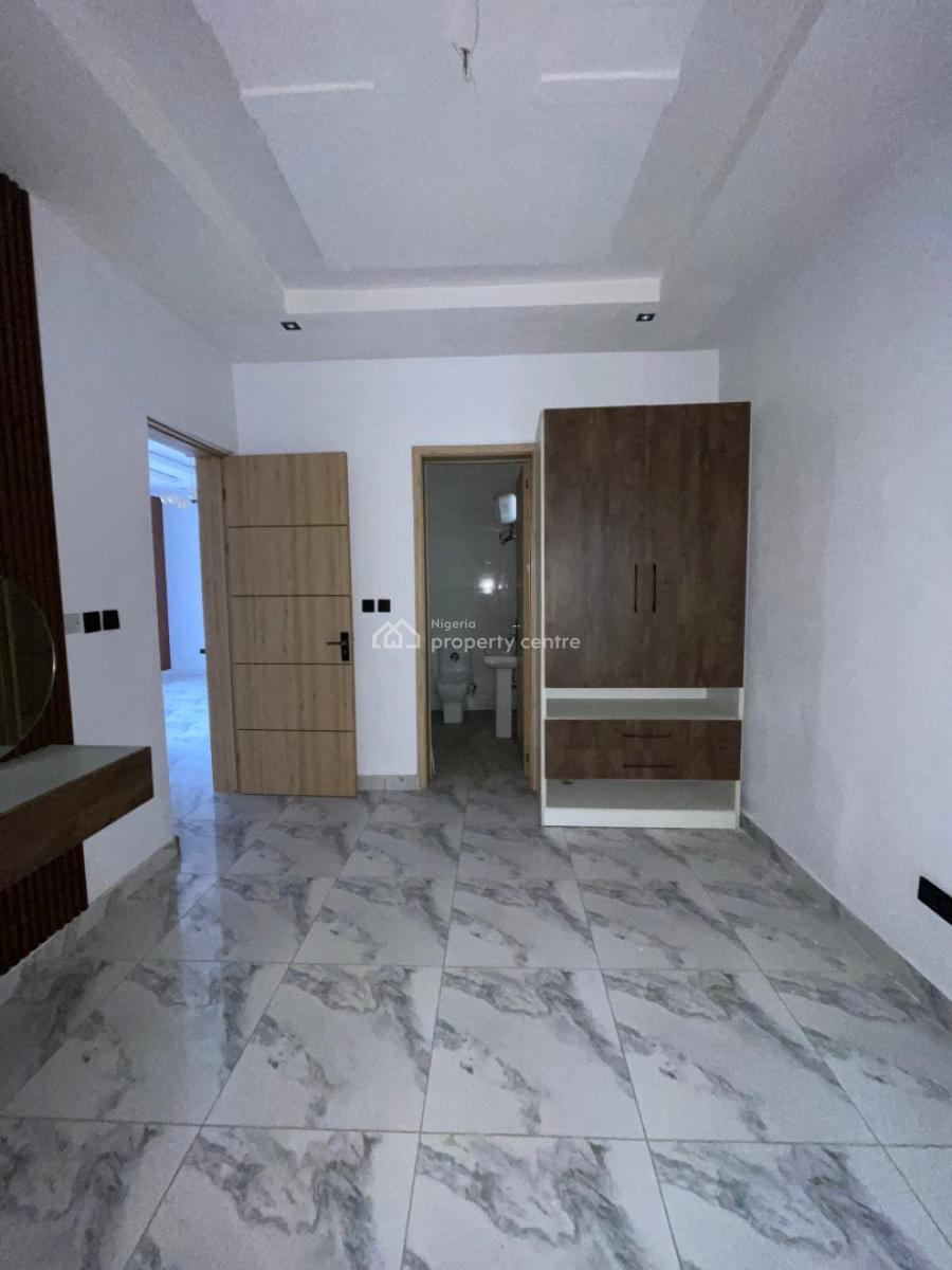 Modestly Built 2 Bedroom Apartment with Pool & Gym, Ikate, Lekki, Lagos, Flat / Apartment for Sale