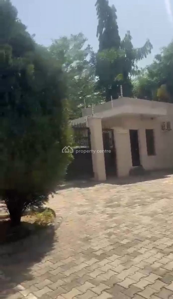 Luxurious Mini Estate, Area 11, Garki, Abuja, Block of Flats for Sale