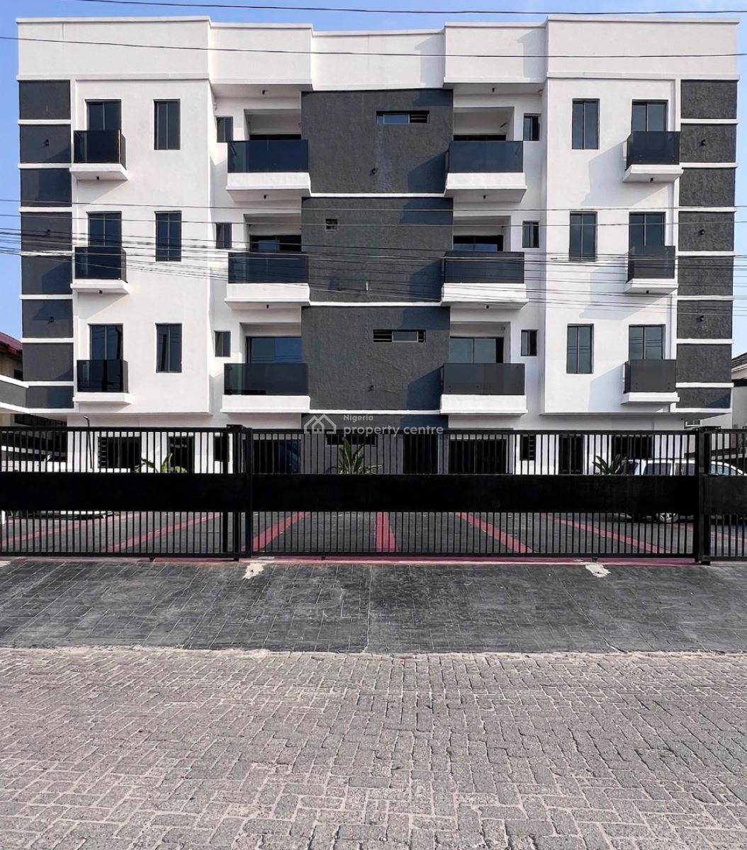 Fully Serviced 3 Bedroom Apartment with Elevator, Lekki Phase 1, Lekki, Lagos, Block of Flats for Sale