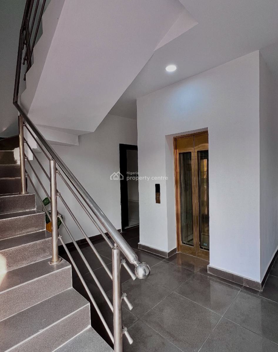 Fully Serviced 3 Bedroom Apartment with Elevator, Lekki Phase 1, Lekki, Lagos, Block of Flats for Sale