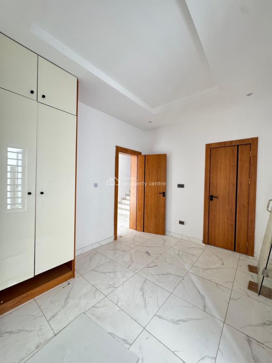 Newly Built 4 Bedroom Semi-detached  Duplex with Bq., Ologolo, Lekki, Lagos, Semi-detached Duplex for Sale