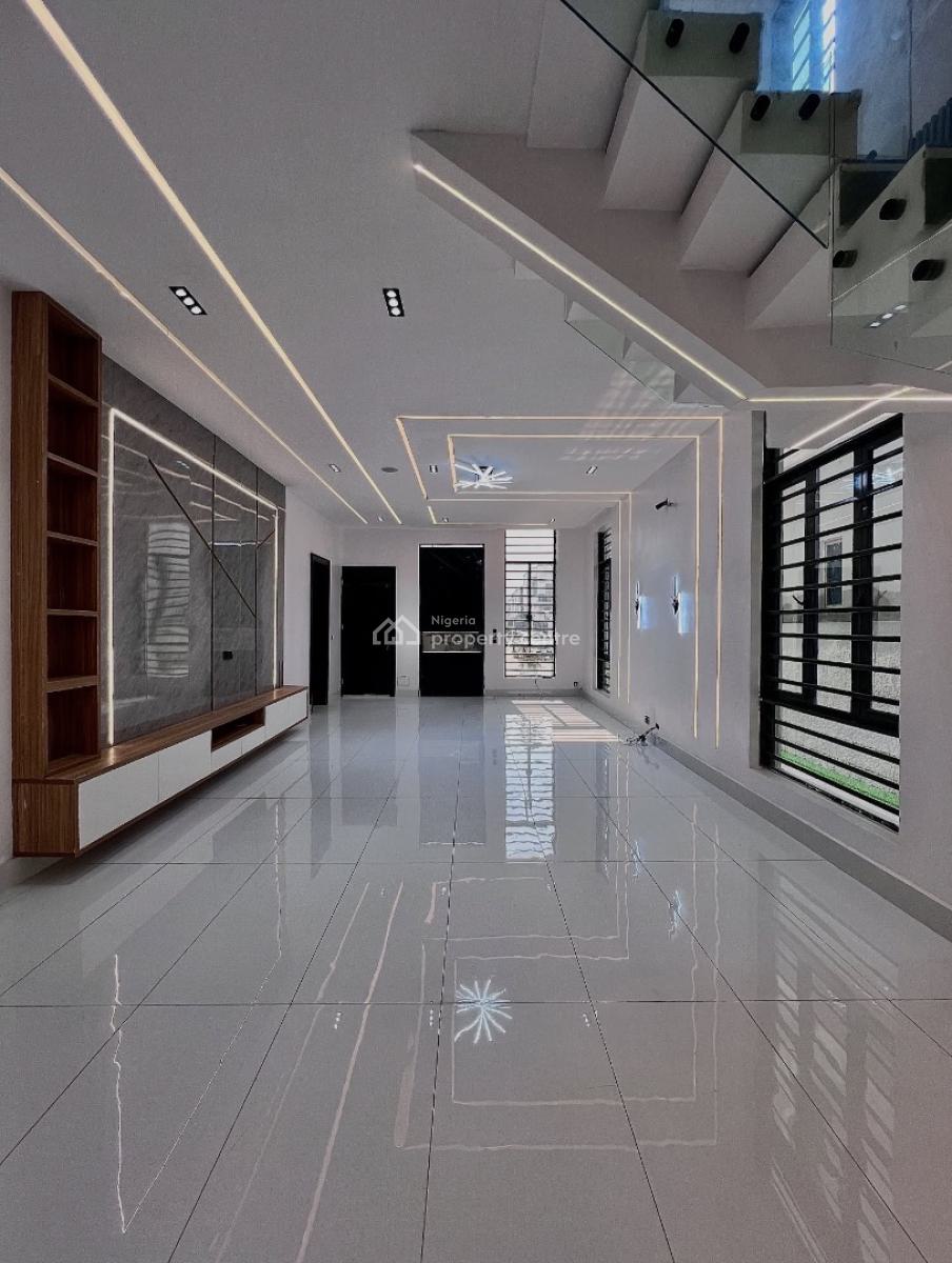 Stunning 4 Bedroom Maisonette with a Swimming Pool, Lekki Phase 1, Lekki, Lagos, Detached Duplex for Sale