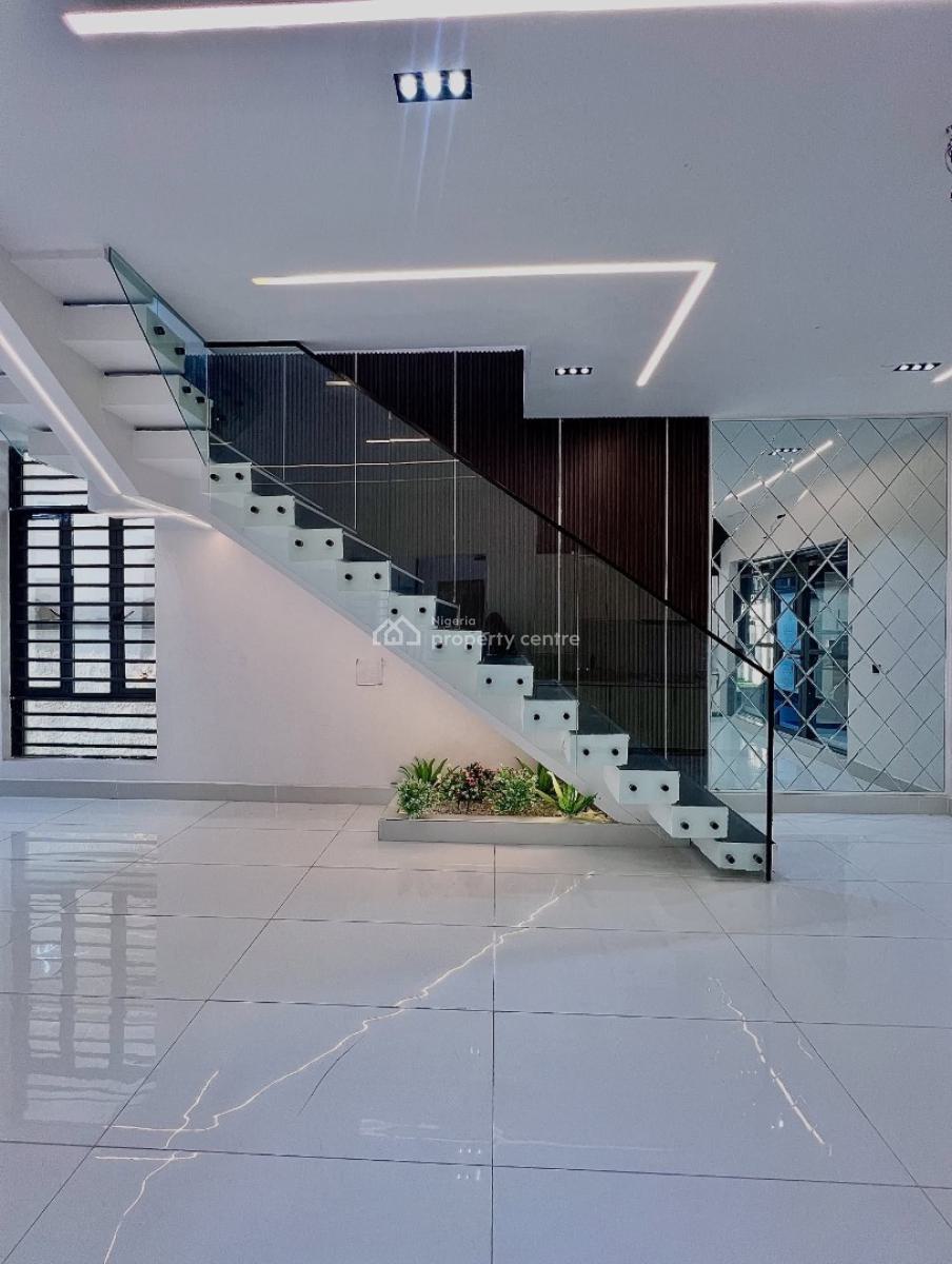 Stunning 4 Bedroom Maisonette with a Swimming Pool, Lekki Phase 1, Lekki, Lagos, Detached Duplex for Sale