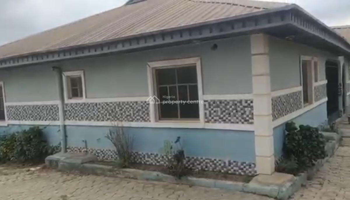 a 3 Bedroom Available, Makogi, Magboro, Ogun, Detached Bungalow for Sale