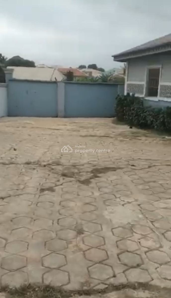 a 3 Bedroom Available, Makogi, Magboro, Ogun, Detached Bungalow for Sale